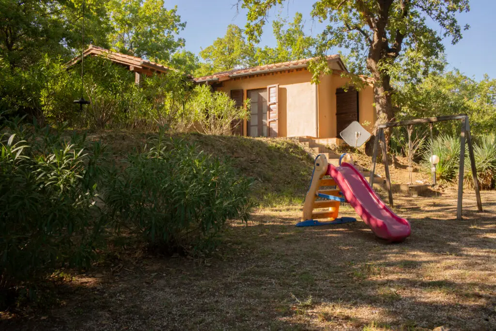 Spielbereich vor dem Ferienhaus